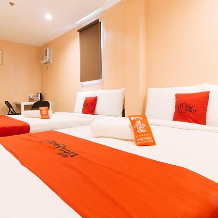 Reddoorz At Hotel Rosemarie Pasay Buitenkant foto