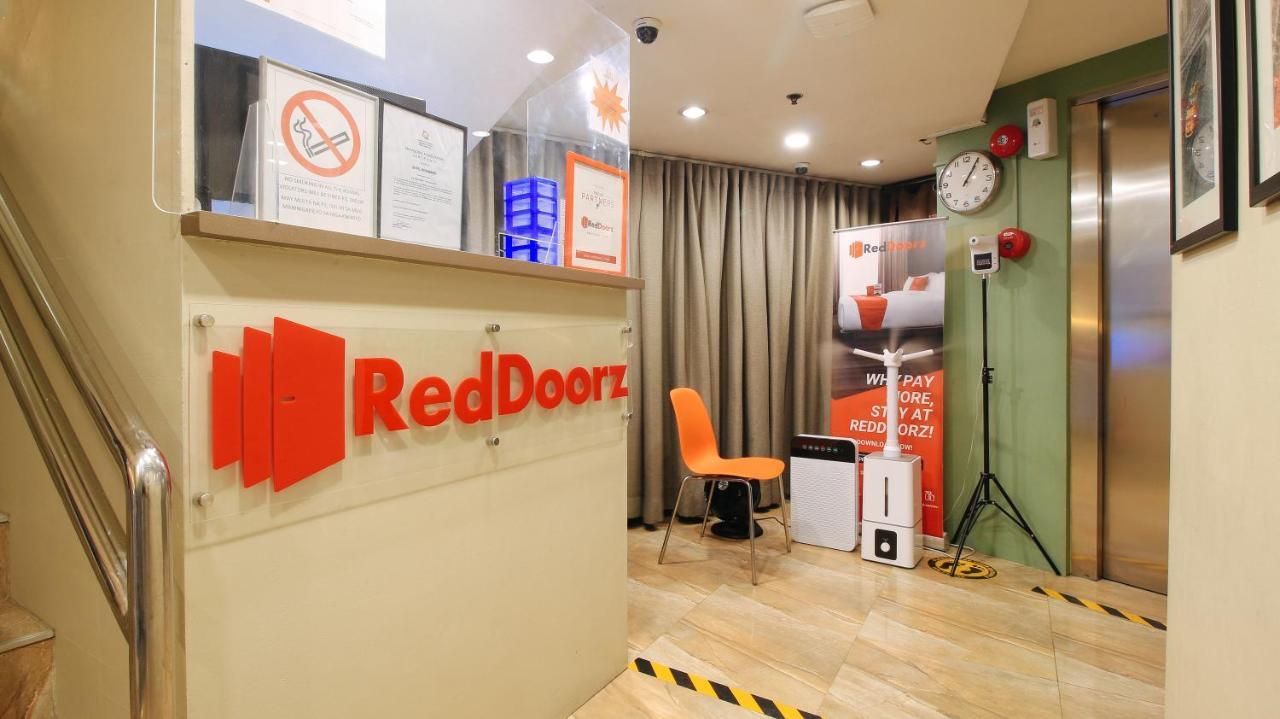Reddoorz At Hotel Rosemarie Pasay Buitenkant foto