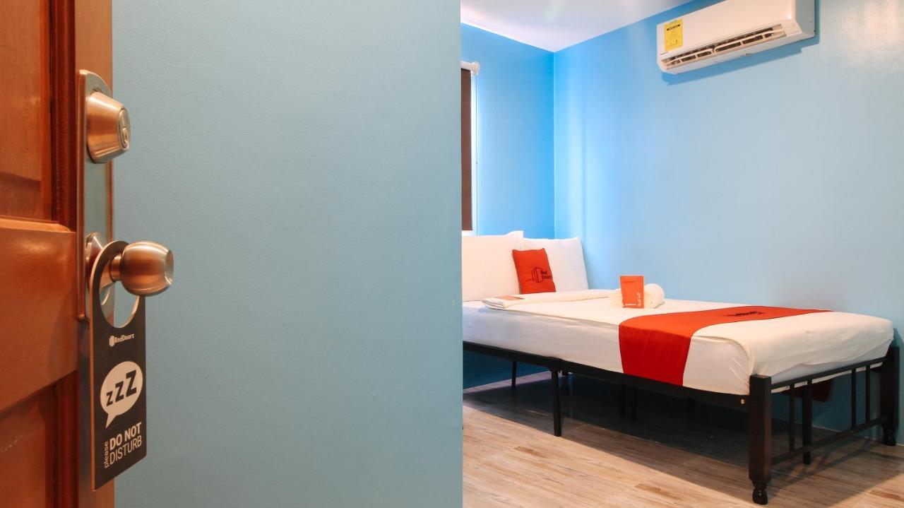 Reddoorz At Hotel Rosemarie Pasay Buitenkant foto