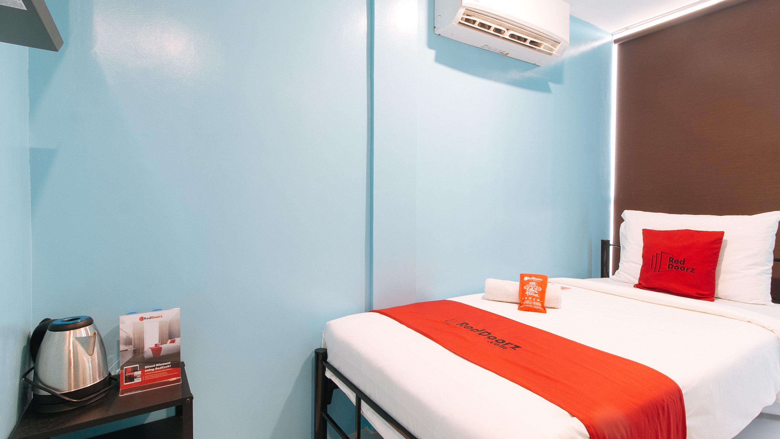 Reddoorz At Hotel Rosemarie Pasay Buitenkant foto